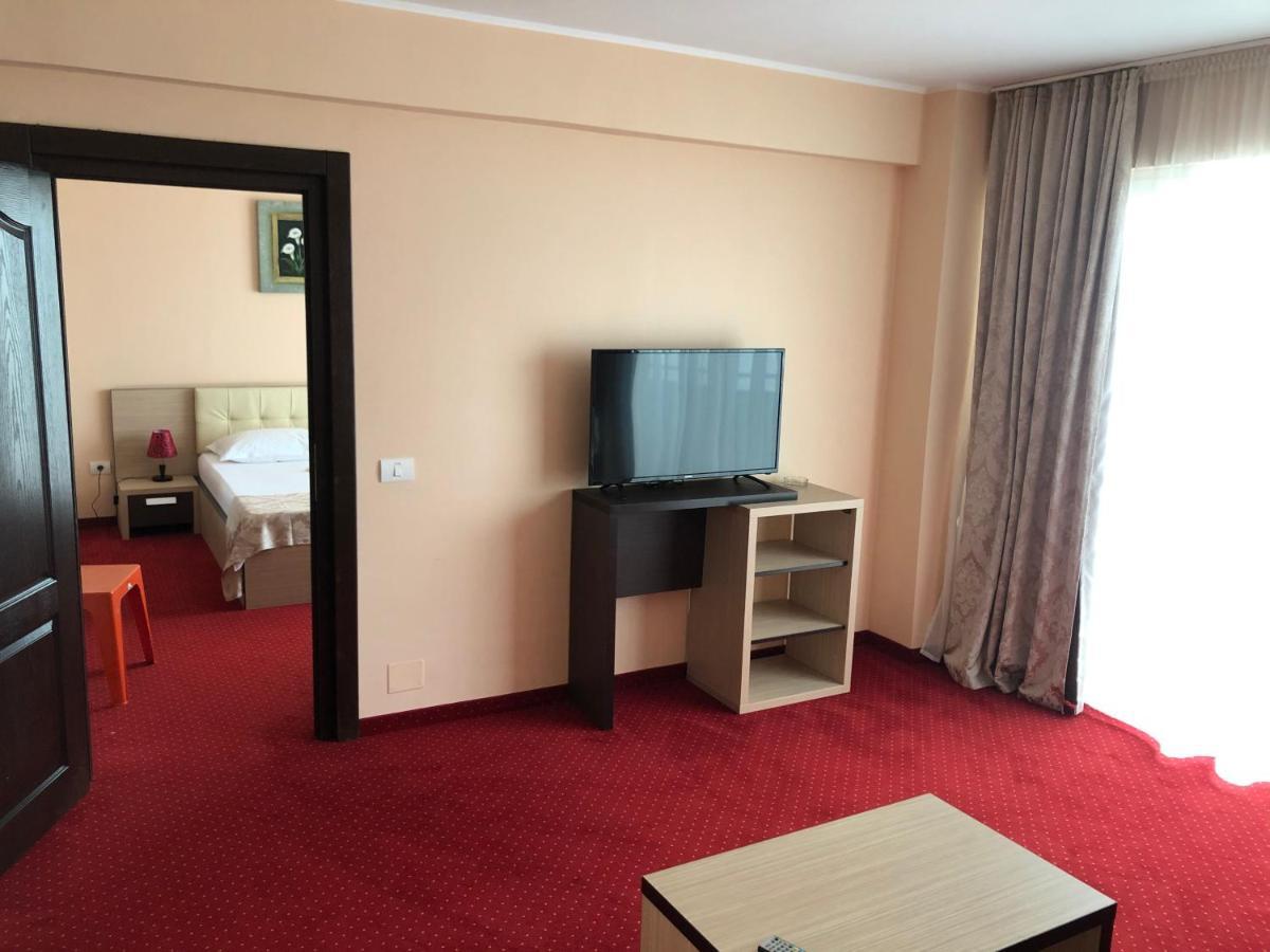 Hotel Romantic Mamaia Eksteriør billede