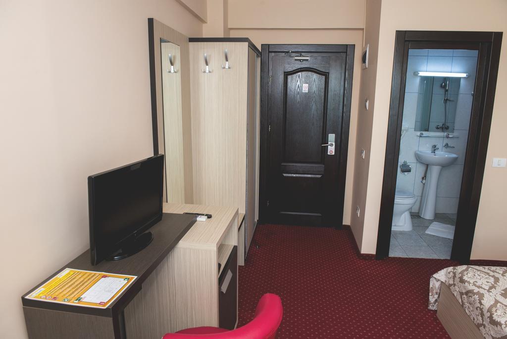 Hotel Romantic Mamaia Eksteriør billede